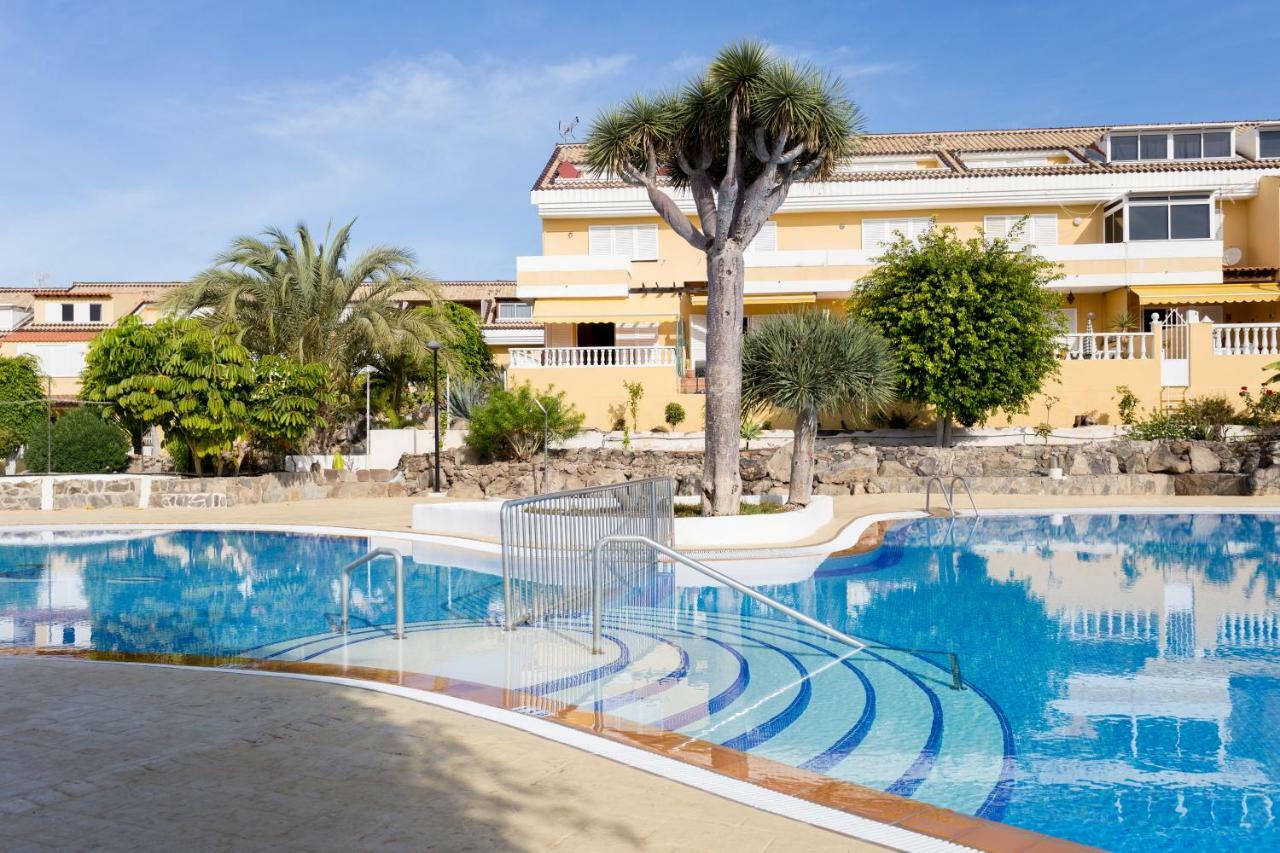 أرونا Lux Lovely 3 Bedroom Duplex With Solarium In Centre Of Playa Las Americas المظهر الخارجي الصورة